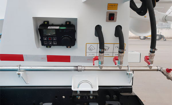 3915k1体育十年品牌值得信赖充换电一体式搅拌车