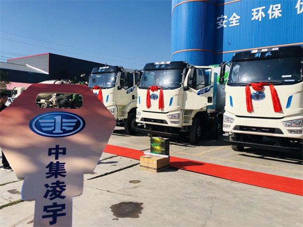 3915k1体育十年品牌值得信赖罐车