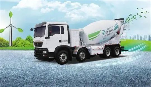 水泥罐车