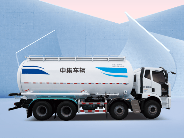 中集车辆粉罐家族实力登场，揭秘粉粒物料运输车的"高效可靠"之道！