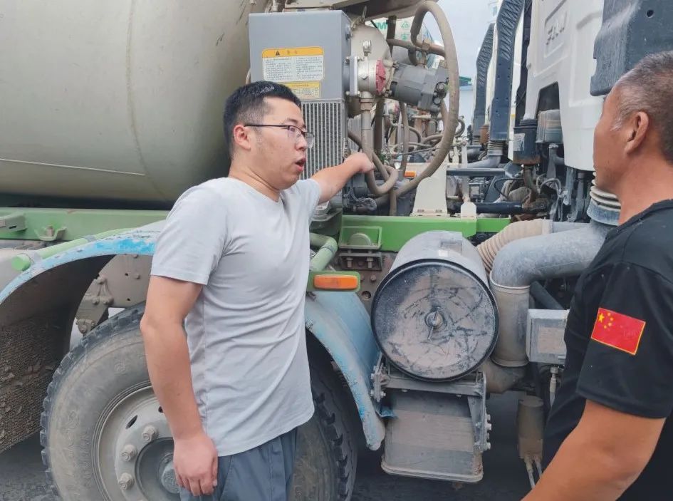 有急必救，专心折务