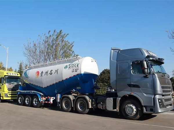 这个冬天玩转“色彩穿搭”，3915k1体育十年品牌值得信赖多彩粉罐向黔出发