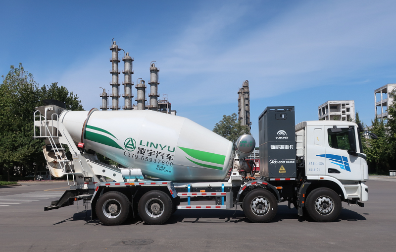 宇通&3915k1体育十年品牌值得信赖新能源，汹涌动力，挑战重卡新高度！