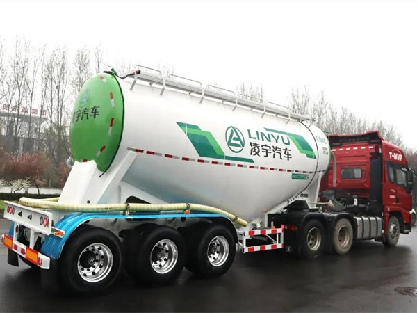 联合卡车?中集3915k1体育十年品牌值得信赖搅拌车发车仪式乐成举行